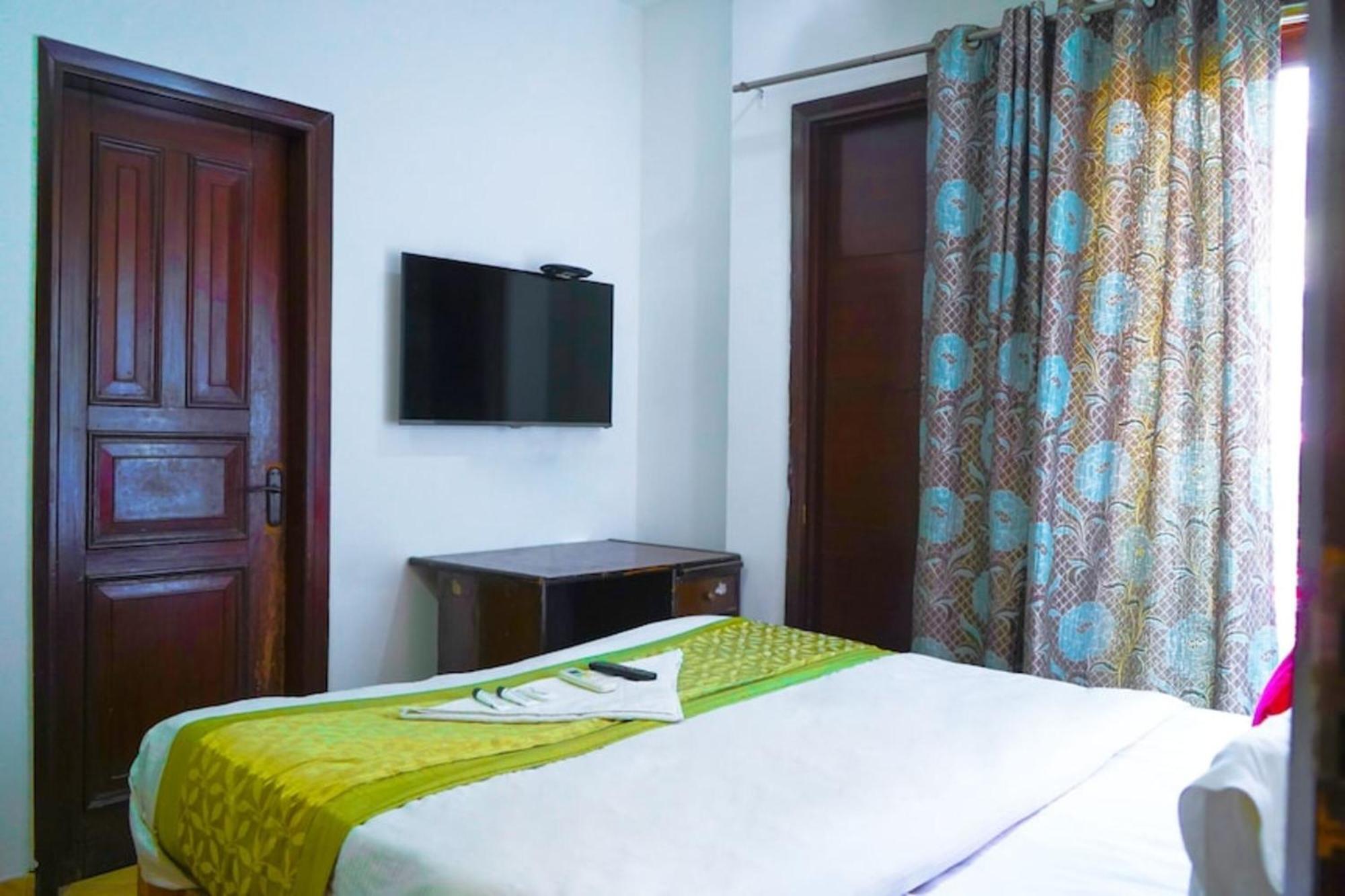 Deluxe Rooms In Jangpura Neu-Delhi Exterior foto