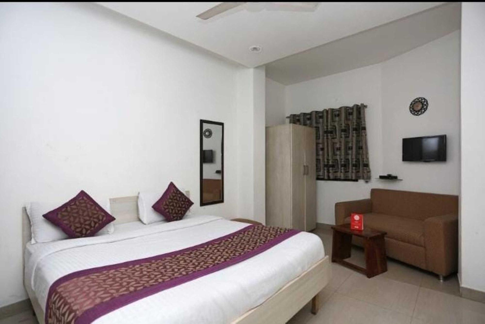 Deluxe Rooms In Jangpura Neu-Delhi Exterior foto