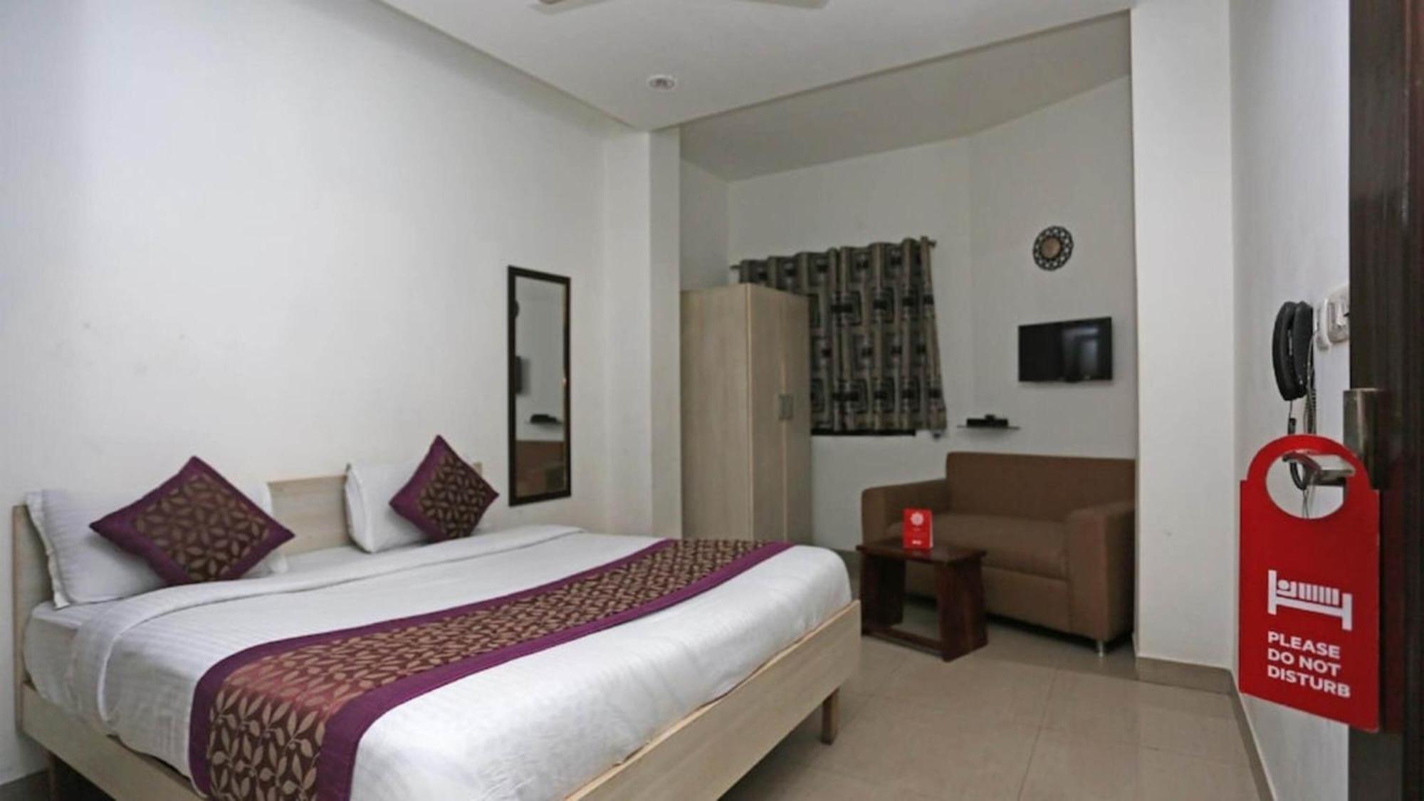 Deluxe Rooms In Jangpura Neu-Delhi Exterior foto